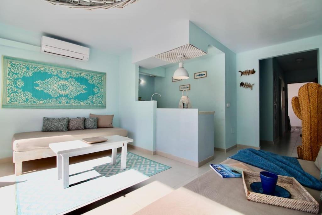 Agradable Apartamento Con Terraza En Formentera Эс-Пужоль Экстерьер фото